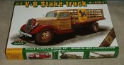 ACE 72584 US V-8 Stake truck m.1936/37 1/72