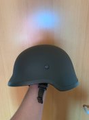 Кевларовий шолом армії Бундесверу...