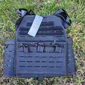 Плитоноска invader gear