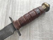 Ніж виживання для американських пілотів.