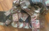 Разгрузочний жилет орка з підсумками