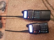 лот з двох штук Baofeng UV-5r + плюшки