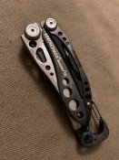 Мультитул Leatherman Skeletool CX /...