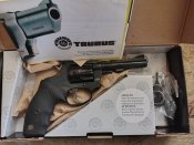 Taurus 409 FS