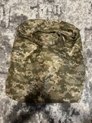Бронежилет , з балістичним захистом ( перед,зад, боки) ,комплект  плит керамічних , розмір S, в подарунок турнікет SOFT USA , та оклюзійки Hy FinVent