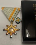 Орден Священного скарбу 7-го ступеня