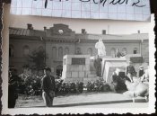 Original sehr seltenes Foto Zerstörtes Denkmal in Kirowograd im September 1941.jpg
