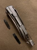 Мультитул Leatherman Skeletool / Лезерман Скелетул