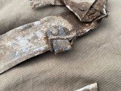 Сережки на німецьку каску