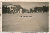 Orig-Foto-Strassenszene- Marktplatz- KRIWOI-ROG-Ukraine-Russland 1941.jpg