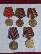 Разные медали.