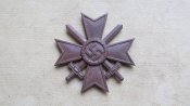 Крест квк с мечами 2 степени.