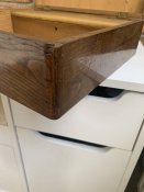 Антикварна скринька шкатулка з тайником