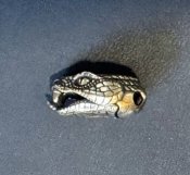 Намистина (бусина) “Snake Head - Голова змії” для плетіння темляків з паракорду