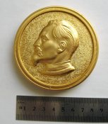 70 лет органов госбезопасности СССР - КГБ = Дзержинський = настільна медаль \)