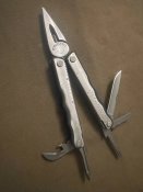 Мультитул Leatherman Kick / Лезерман Кік.