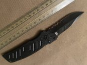 Складаний, кишеньковий ніж Gerber.