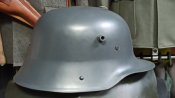 Германский стальной шлем М16
