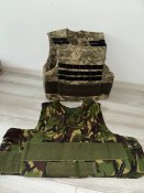 Британський бронежилет з кевларом, плитами та плитоноска в пікселі з великими кишенями для цих плит (детально в описі)