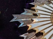 Орден Всхідного сонця 2-го ступеня з зіркою із золотими та срібними променями