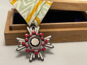 Орден Священного скарбу 6-го ступеня