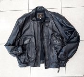 Куртка-бомбер кожаная р. XL.