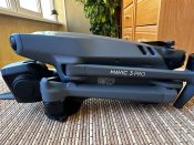 Квадрокоптер DJI MAVIC 3 PRO