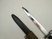 Штык швейцарский образца 1957 к винтовке Sig Stgw. 57. Подвес. Склад.