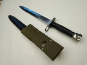 Штык швейцарский образца 1957 к винтовке Sig Stgw. 57. Подвес. Склад.