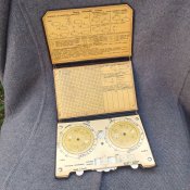 Цікавий планшет- Пристрій для пристрілки, зразка 1944 року.