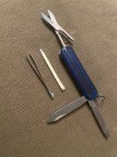 Ніж Victorinox Classic, б/в (лазурний)