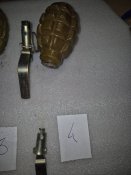 Граната Ф 1 с отверствием снизу. Макет.