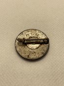 Третій Рейх. Членський знак NSDAP мануфактури M 1/92 RZM-Carl Wild