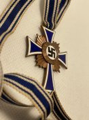 Третій Рейх. Хрест німецької матері в бронзі