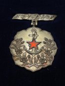 Жіноча патріотична організація. Знак «За заслуги» 3 клас