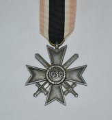Крест "За военные заслуги",КВК с мечами