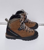 Ботинки горные Garmont р. 41,5. Италия.