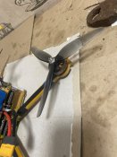 FPV Дрон з батарейкою.