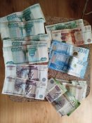 Русняві гроші трофейні