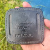 Тримач поліцейської дубинки на ремені. Британія