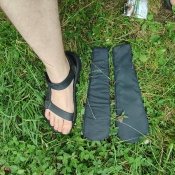 Кевларові вставки в плечі в поліцейський бронежилет. Британія