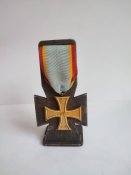 Универсальная подставка для европейских наград
