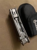 Мультитул Gerber Suspension з чохлом.