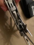 Мультитул Gerber Suspension з чохлом.