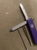 Ніж Victorinox Classic, б/в (сєрєнівєнький)