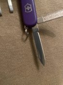 Ніж Victorinox Classic, б/в (сєрєнівєнький)