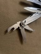 Мультитул Leatherman Wingman / Лезерман Вінгман.