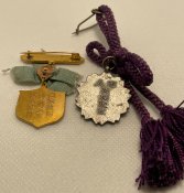 Комплект з чотирьох відзнак