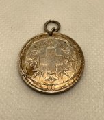 Пам'ятний знак допомоги жертвам землетрусу y Великому Канто. Товариство Червоного хреста Японії. 1923 рік.