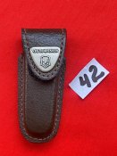 Кожаный чехол для мультитулов Victorinox №42...